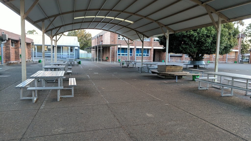 The Jannali High School | school | Sutherland Rd, Jannali NSW 2226, Australia | 0295212805 OR +61 2 9521 2805