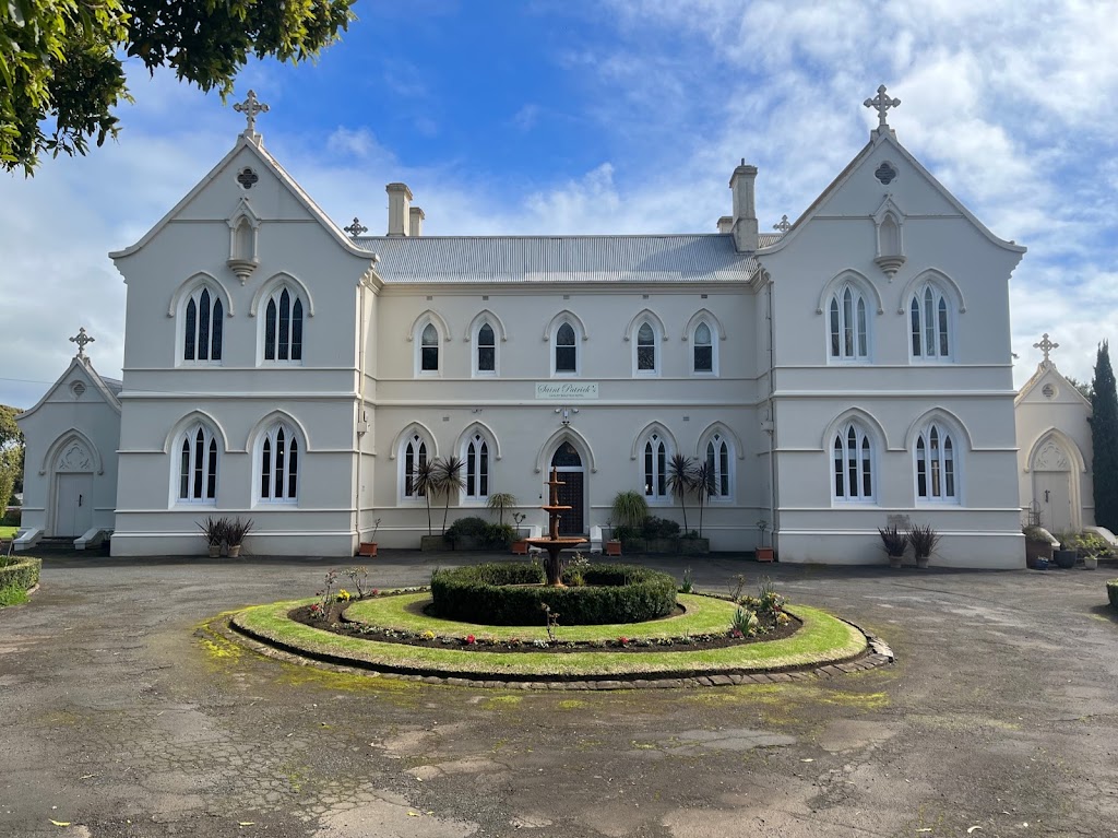 Convent at Koroit | 55 Anzac Ave, Koroit VIC 3282, Australia | Phone: 0476 832 964