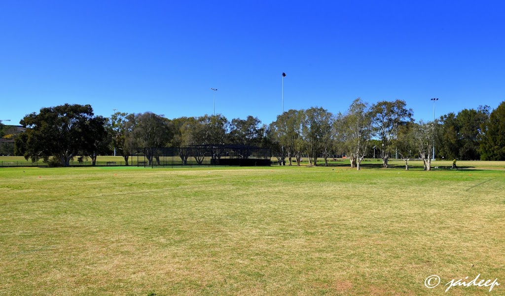 Meadowbank Park no. 4 | park | Ross Smith Ave, Meadowbank NSW 2114, Australia | 0299528222 OR +61 2 9952 8222