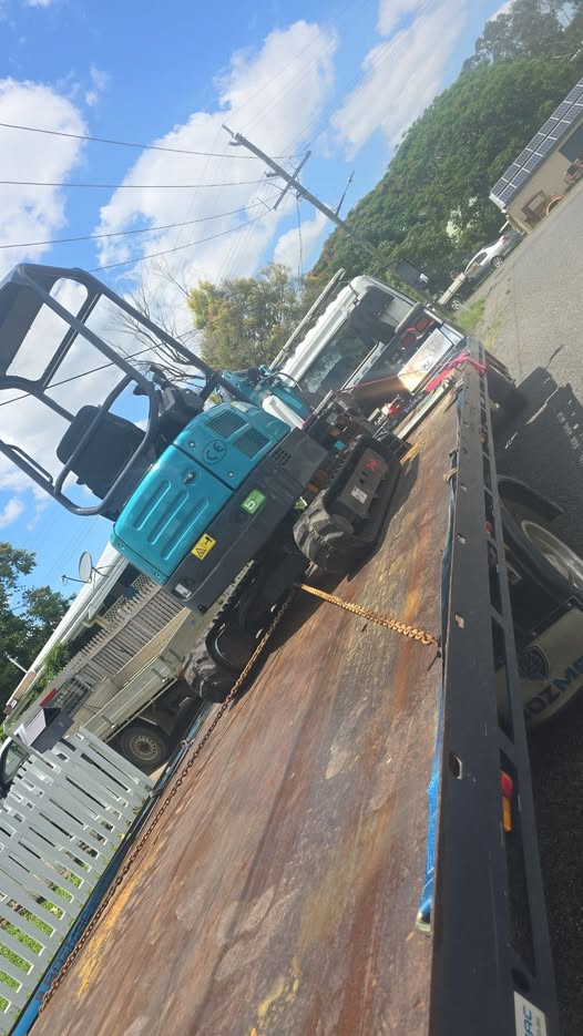 Rockhampton Towing And Transport | 3 Tindall Rd, Gracemere QLD 4702, Australia | Phone: 0486 313 363