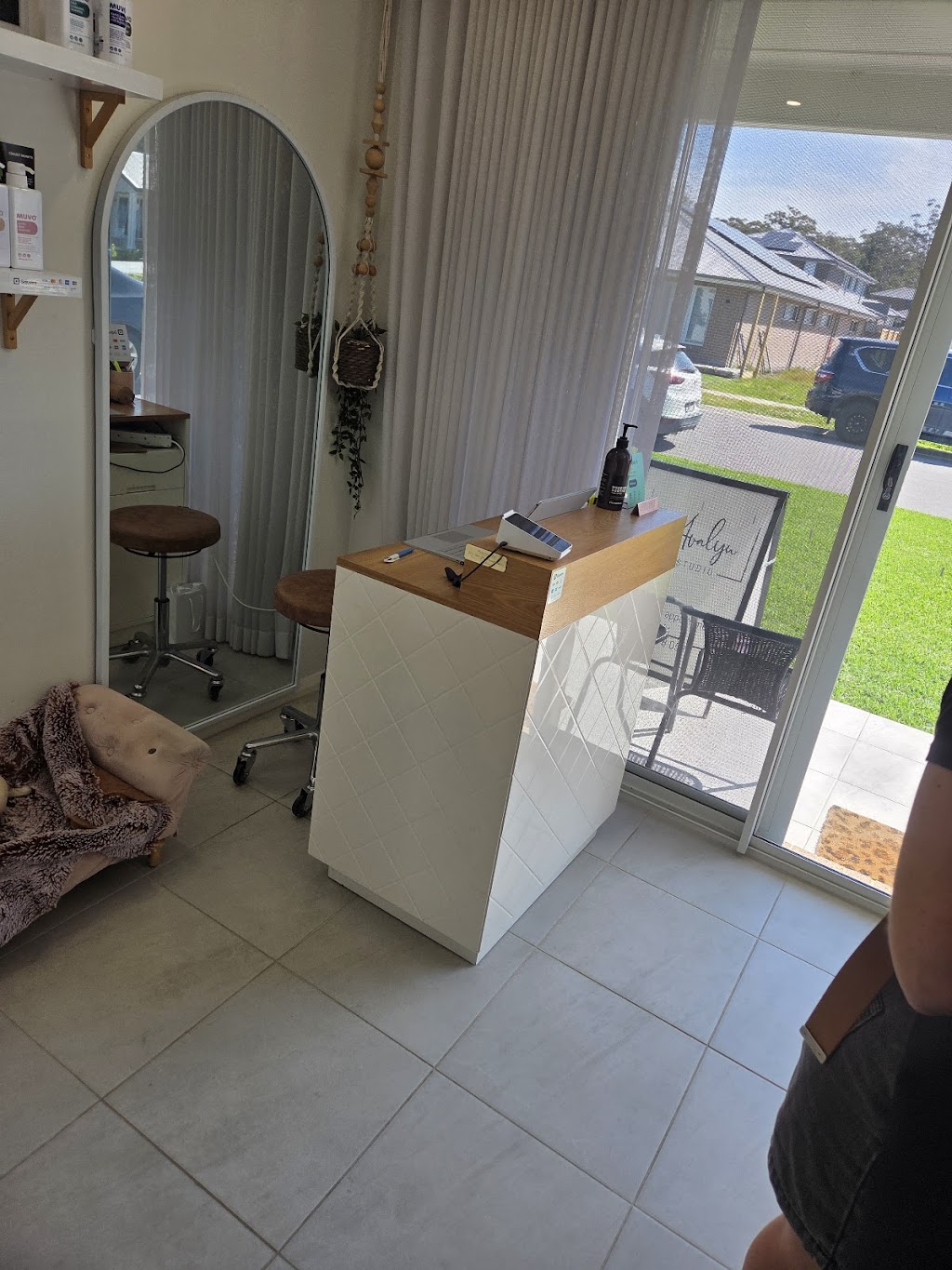 Avalyn Hair Studio | 14 Berry Rd, Medowie NSW 2318, Australia | Phone: 0434 278 058