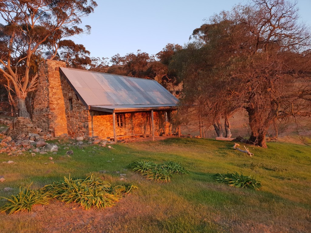 Marschalls Hut | Heysen Trail, Riverton SA 5412, Australia