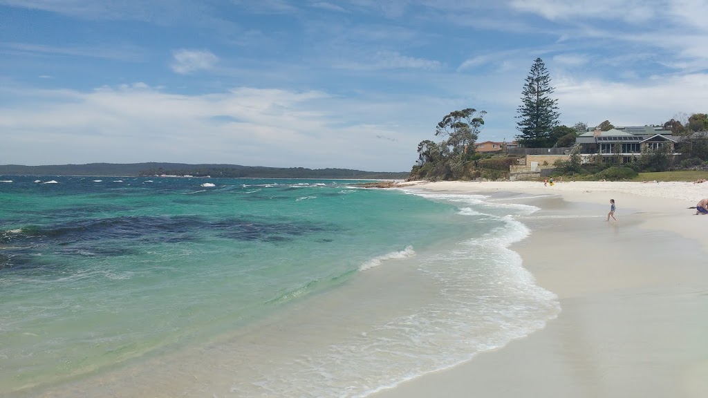 Hyams Beach | lodging | 30 Tulip St, Hyams Beach NSW 2540, Australia | 0404399046 OR +61 404 399 046