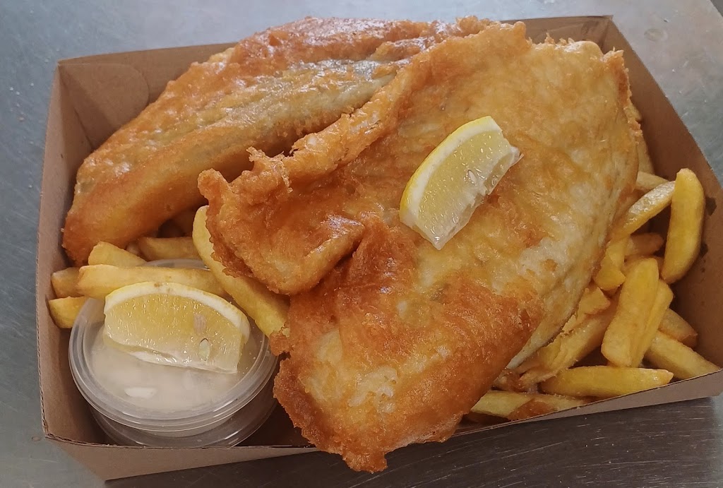 Under the deck Cafe | Broulee Surfers Surf Life Saving Club, Heath St, Broulee NSW 2537, Australia | Phone: 0466 300 298