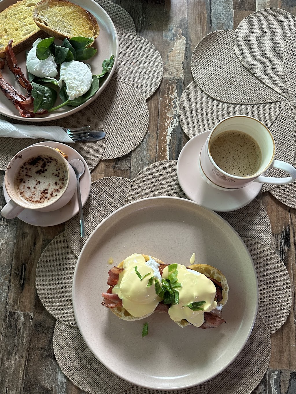 Laurel Cottage Cafe & Bar | 707-709 Beechmont Rd, Lower Beechmont QLD 4211, Australia | Phone: (07) 5597 6127