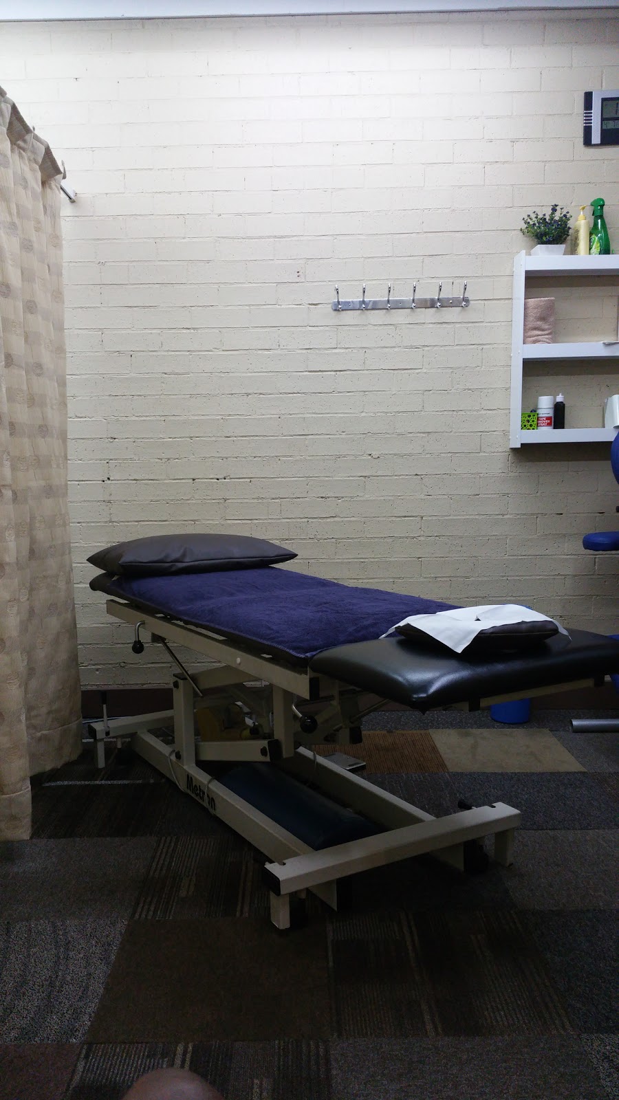 Pain Industrie Physiotherapy | Unit 1/41-45 Rickard Rd, Bankstown NSW 2200, Australia