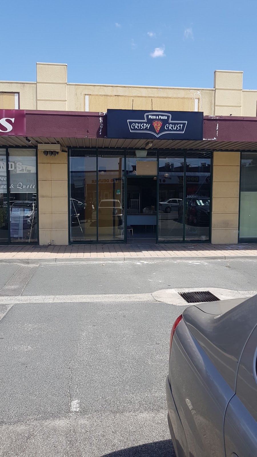 Crispy Crust | restaurant | shop 6/287-309 Ballarat Rd, Footscray VIC 3011, Australia | 0393175735 OR +61 3 9317 5735