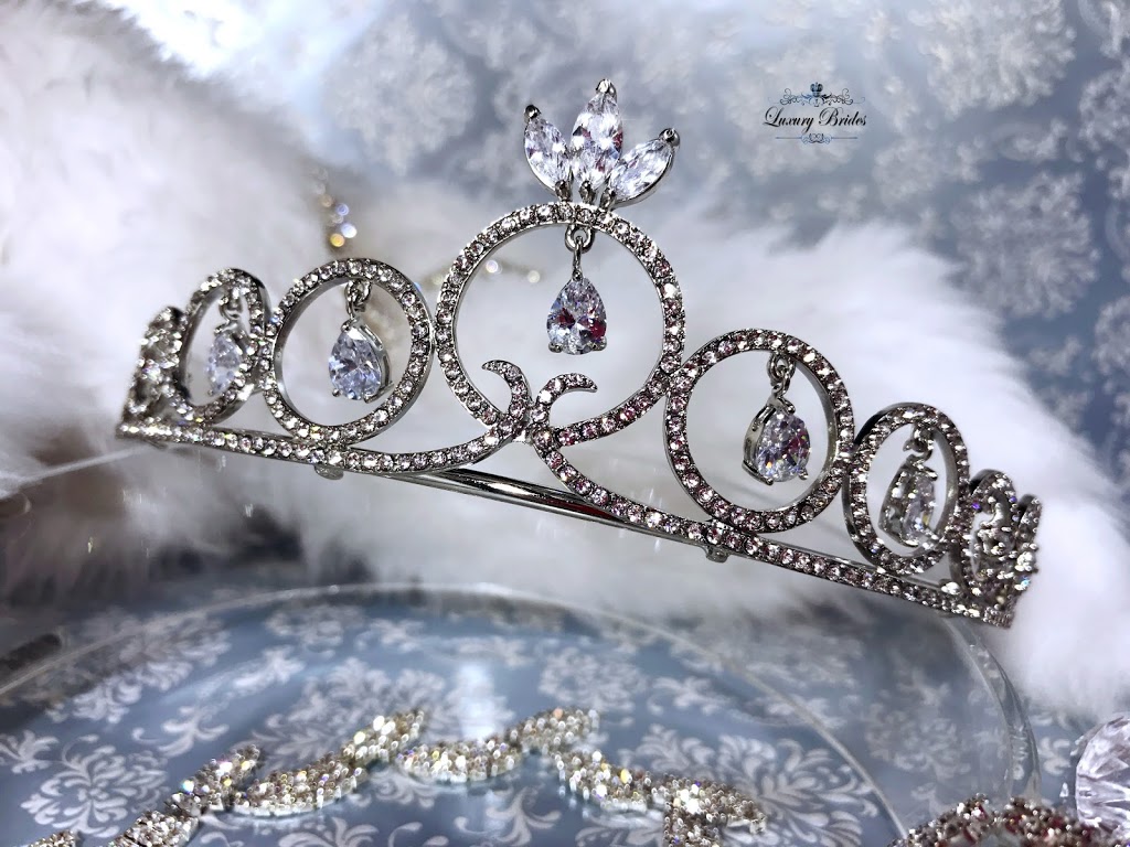 Luxury Tiaras | 369 Maranos Rd, Farnsfield QLD 4660, Australia | Phone: 0448 611 618