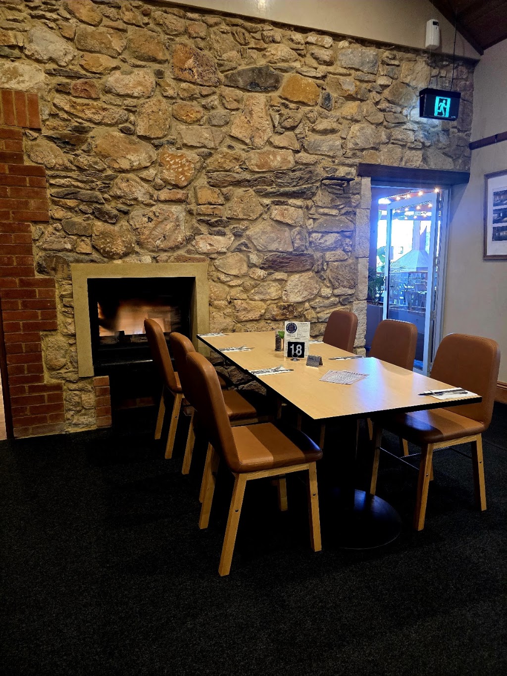 Stockwell Hotel | 23 Duck Ponds Rd, Stockwell SA 5355, Australia | Phone: (08) 8562 2008