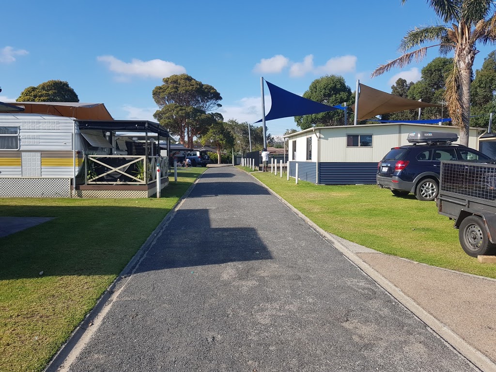 BIG4 Waters Edge Holiday Park | campground | 623 Esplanade, Lakes Entrance VIC 3909, Australia | 0351551914 OR +61 3 5155 1914