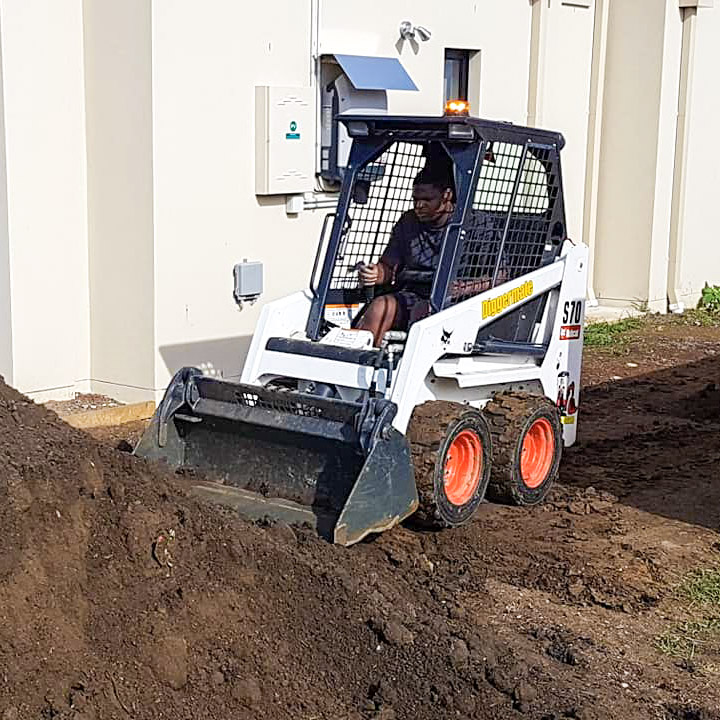 Diggermate Mini Excavator Hire Jacobs Well | general contractor | 1769 Stapylton, Jacobs Well QLD 4208, Australia | 0424280618 OR +61 424 280 618