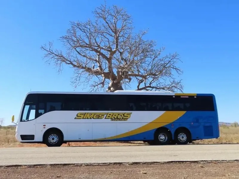 Simes Bros Coaches | 21 Snow St, South Lismore NSW 2480, Australia | Phone: (02) 6621 5416