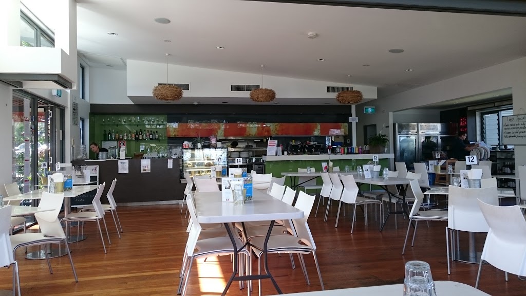 The Lakehouse Cafe | 11 Shoreside Row, Murrays Beach NSW 2281, Australia | Phone: (02) 4971 1745