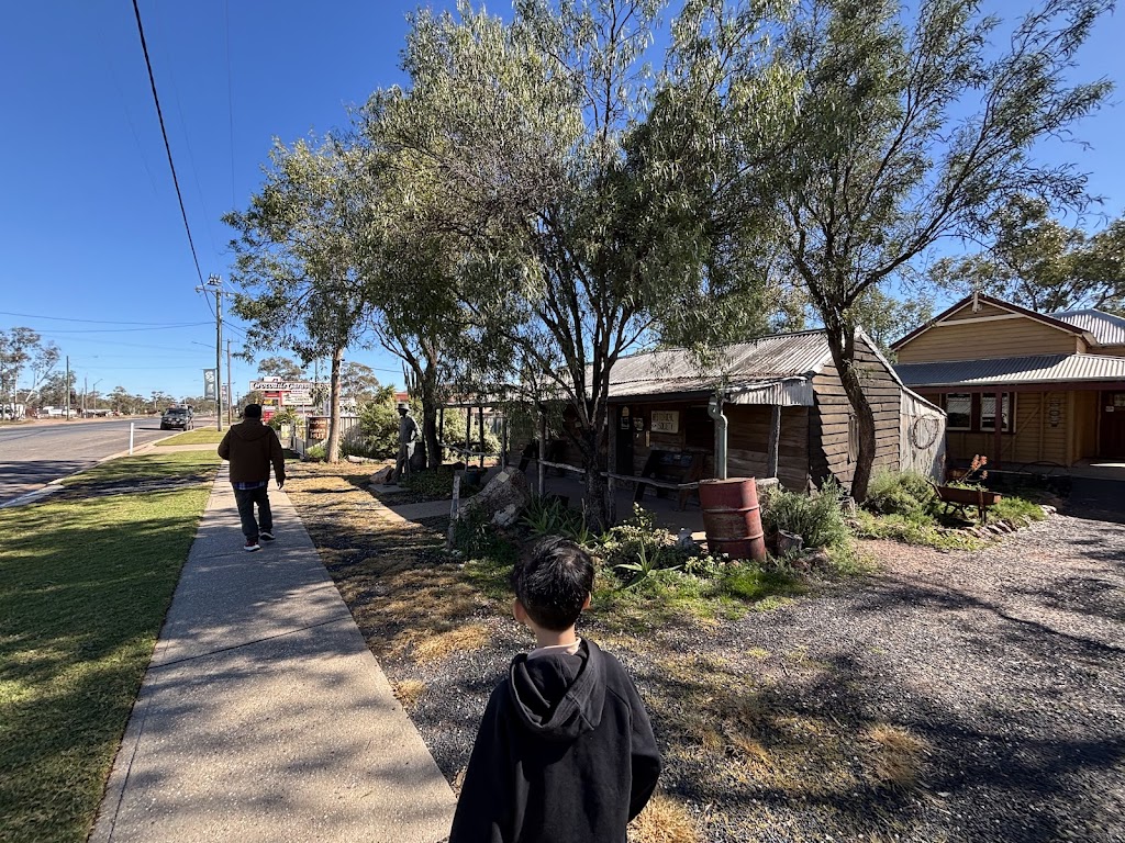 Exploren Charging Station | 22 Morilla St, Lightning Ridge NSW 2834, Australia | Phone: 1300 755 087