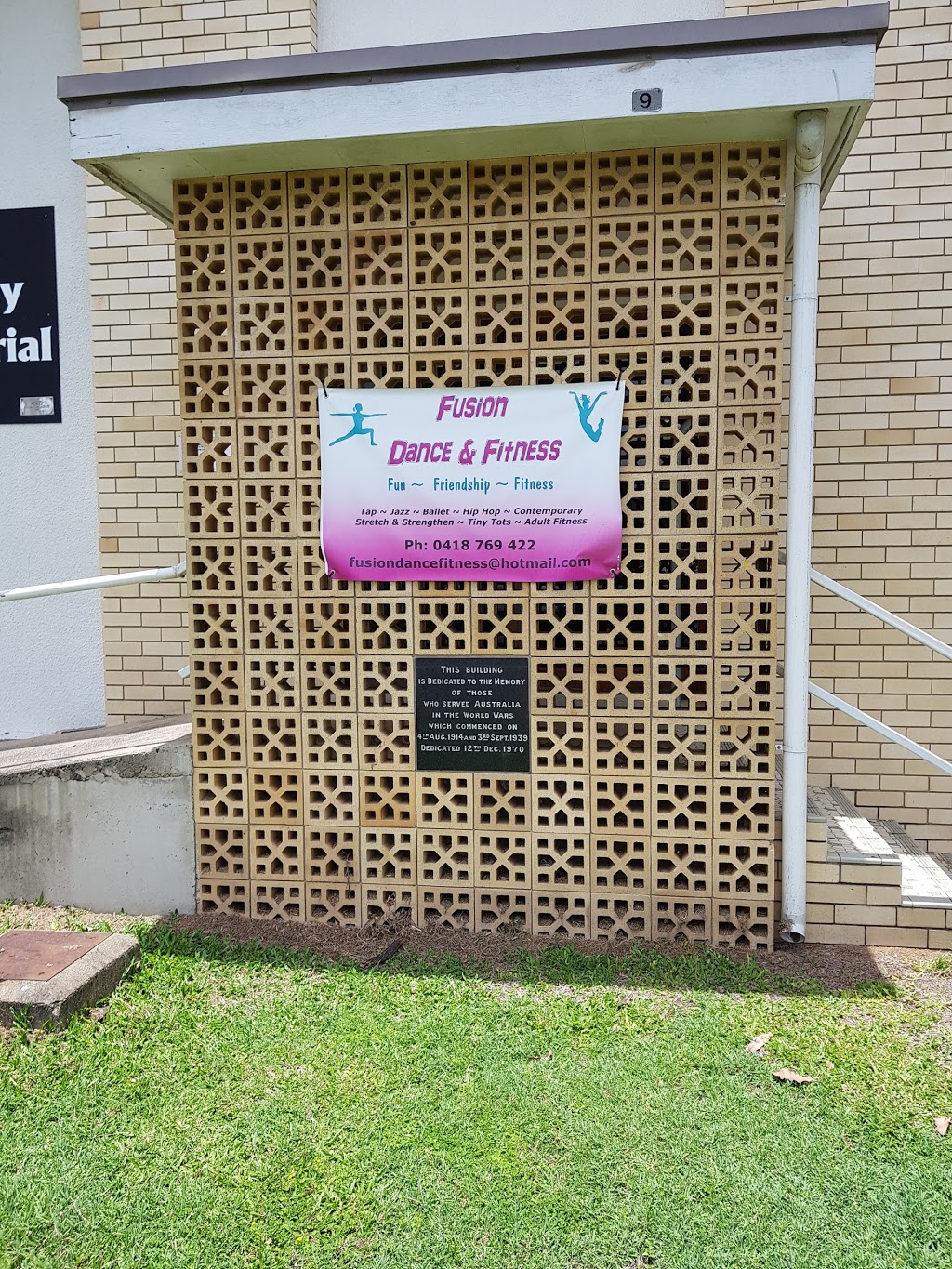 Marian Community Wall Memorial Hall | 15 Daly St, Marian QLD 4753, Australia | Phone: 1300 622 529