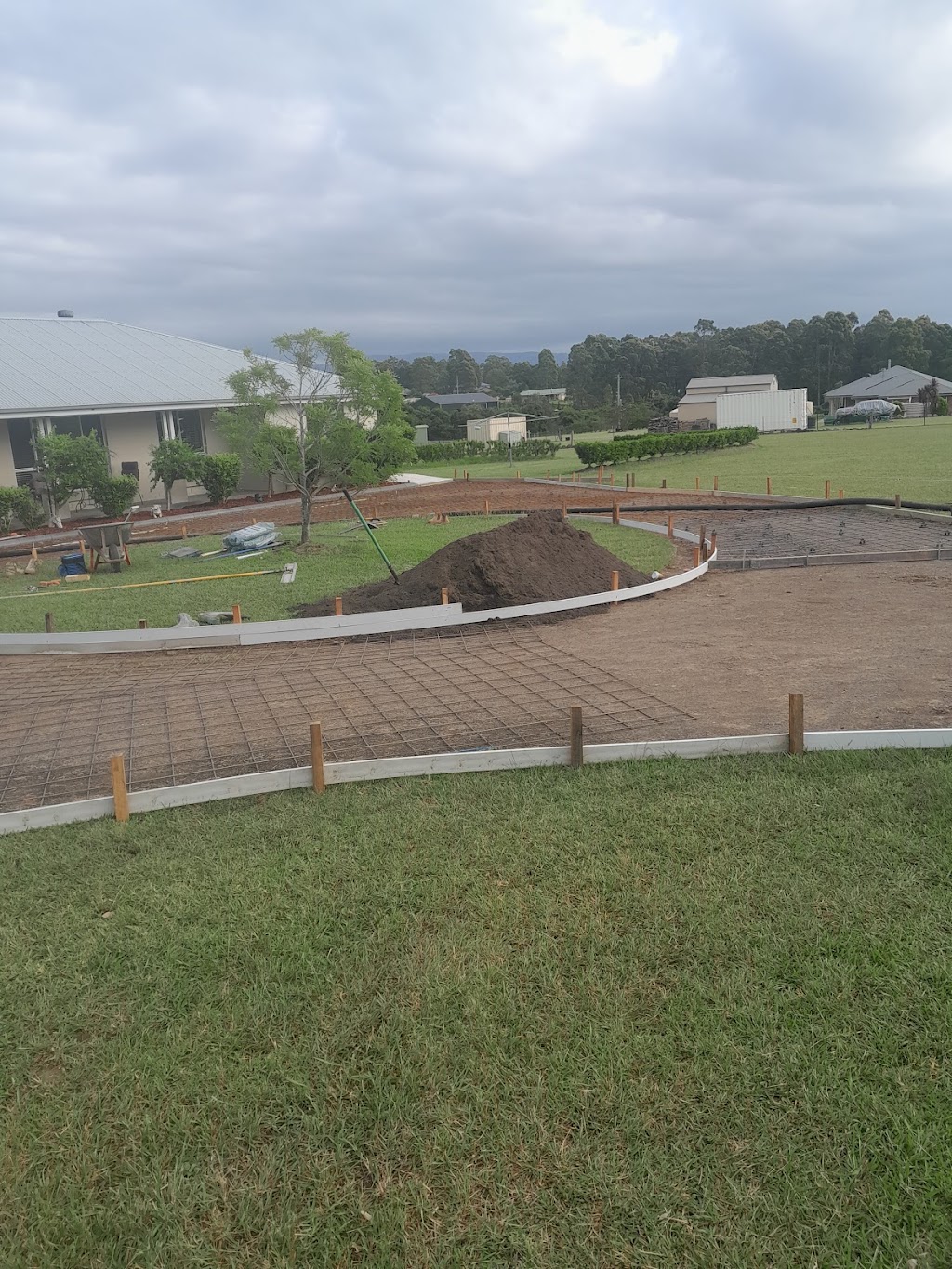 DJs Concreting Creations | Alfred St, Bomaderry NSW 2541, Australia | Phone: 0421 328 922