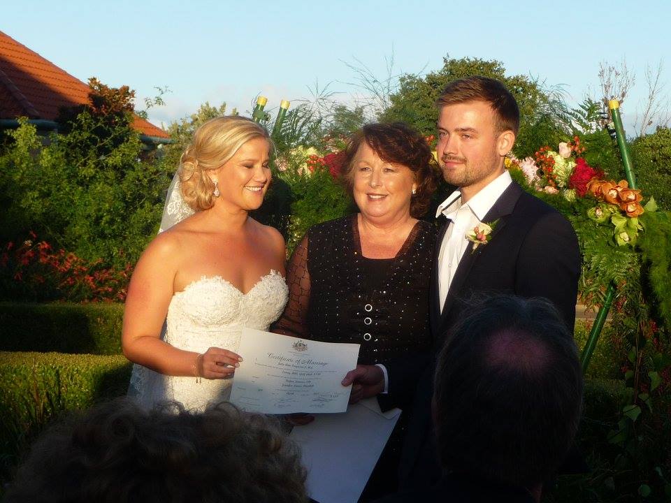 Julie Ferguson Marriage Celebrant |  | 44 Border St, Eraring NSW 2264, Australia | 0417443800 OR +61 417 443 800