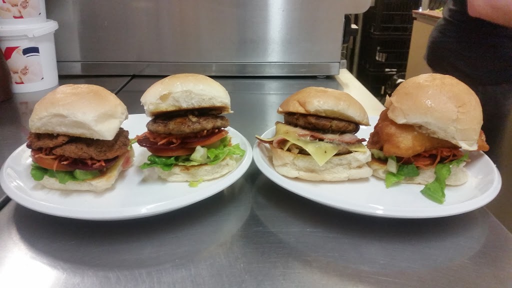 Rockys Burger Shack | meal takeaway | 37 Gladstone Rd, Allenstown QLD 4700, Australia | 0749277557 OR +61 7 4927 7557