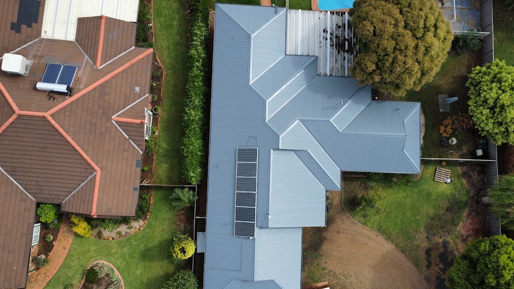 Central west roof painting | roofing contractor | 44 Whiteley St, Wellington NSW 2820, Australia | 0458524536 OR +61 458 524 536