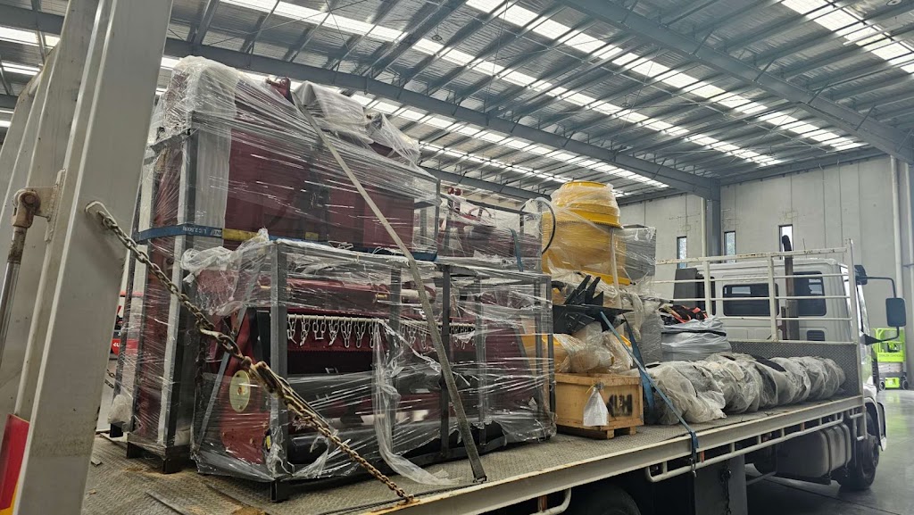 UHI Machinery Dubbo | 3 Commercial Ave, Dubbo NSW 2830, Australia | Phone: 1800 000 844