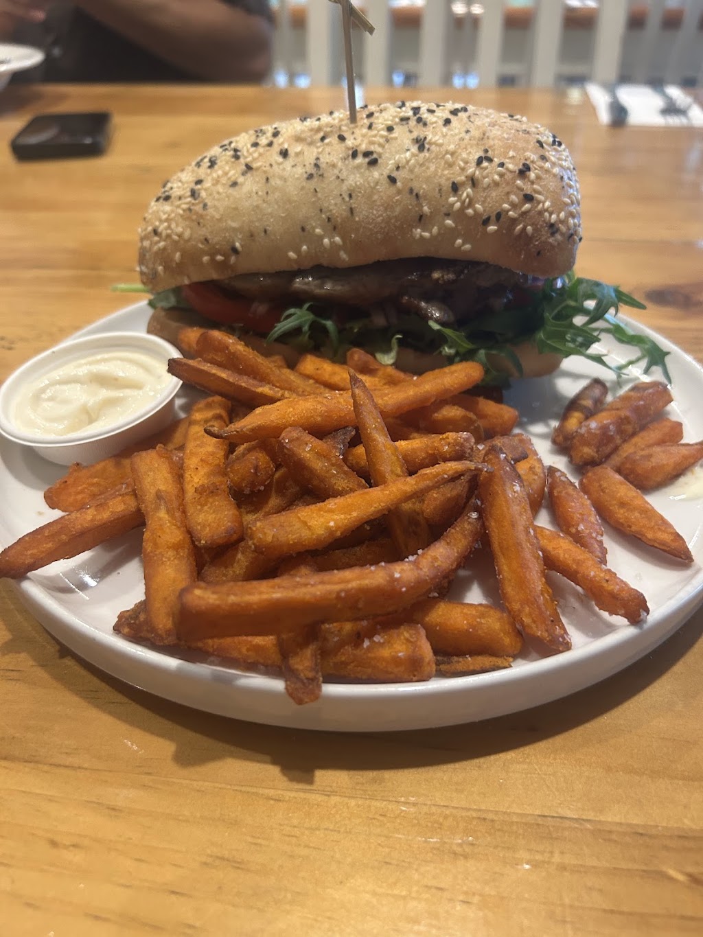 Cedar Creek Estate Restaurant & Cafe | 104 Hartley Rd, Tamborine Mountain QLD 4272, Australia | Phone: (07) 5545 1666