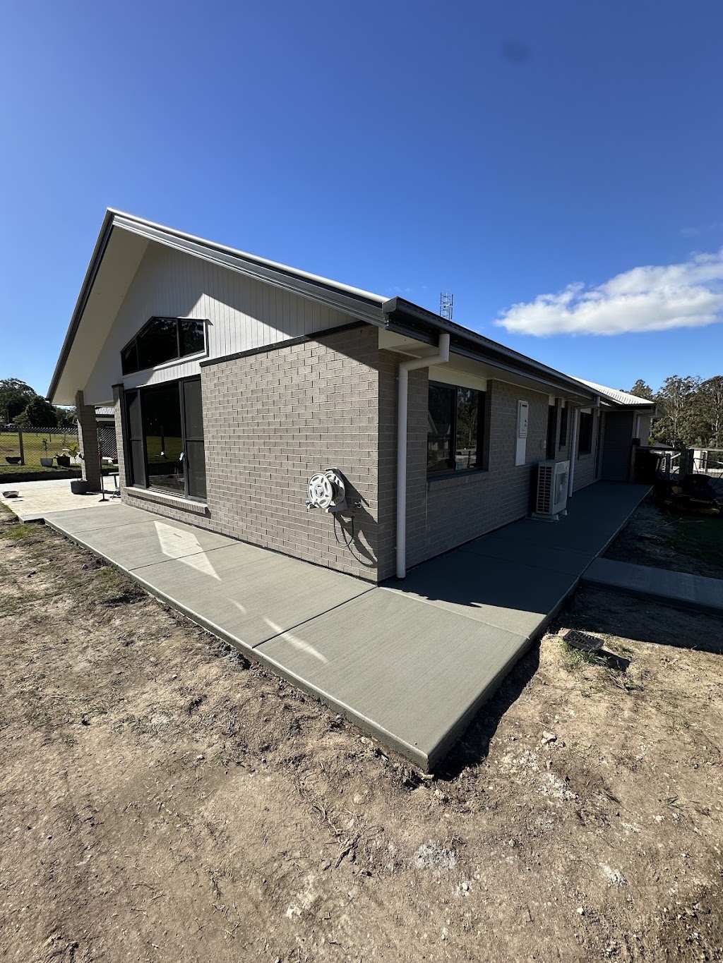 East-Crete | 119 Sippel Dr, Woodford QLD 4514, Australia | Phone: 0432 662 473