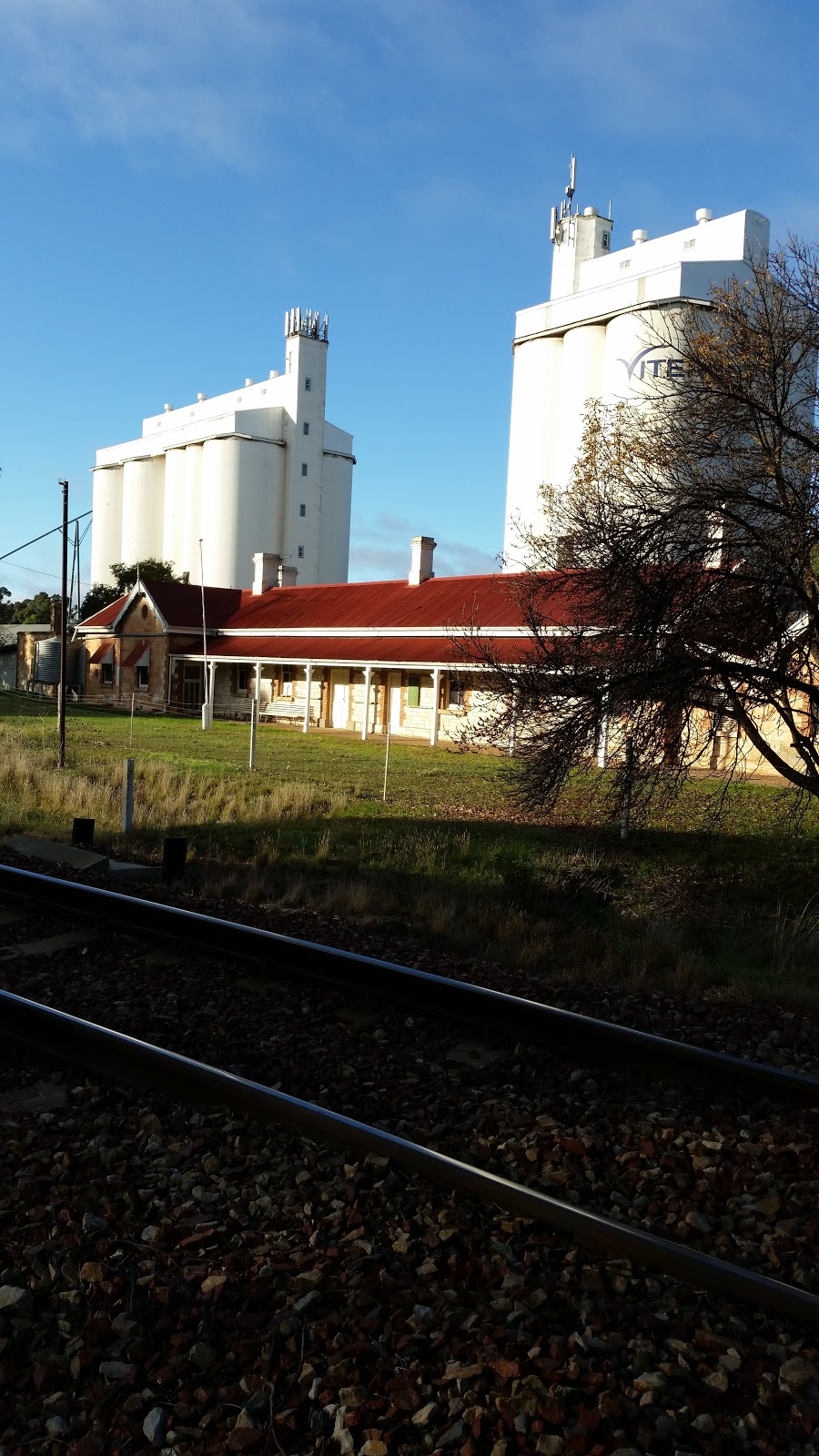 Railway Hotel-Motel Jamestown | 32 Alexandra Terrace, Jamestown SA 5491, Australia | Phone: (08) 8664 1035