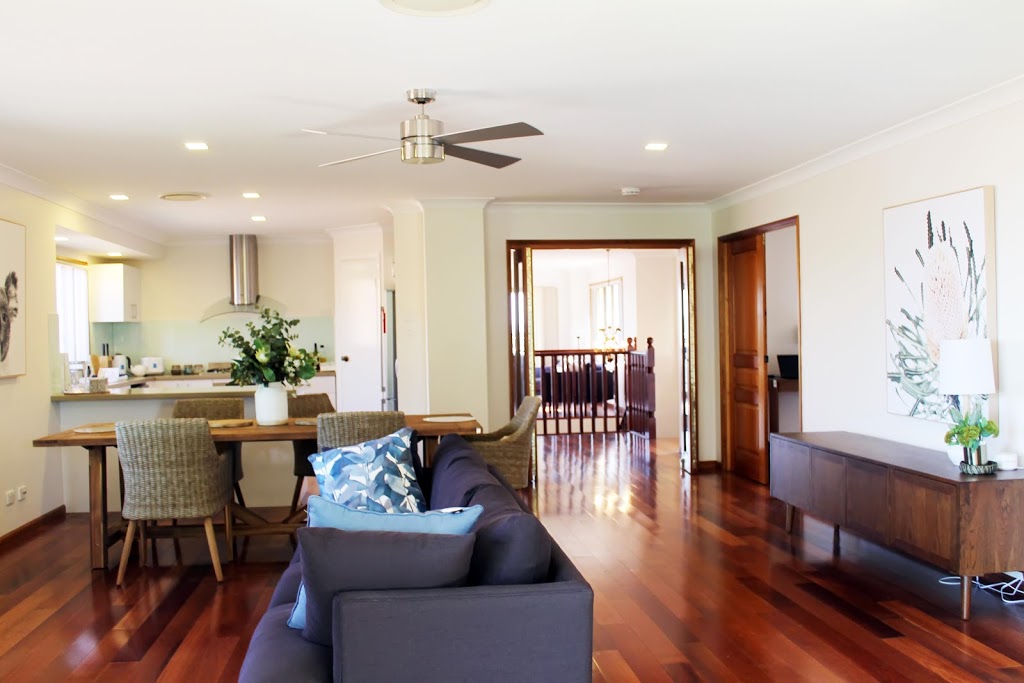 Kimsey House | lodging | 12 Whyenbah St, Hamilton QLD 4007, Australia | 0422228579 OR +61 422 228 579