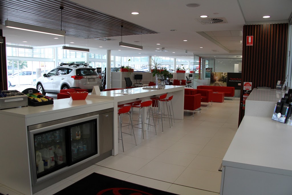 Motorama Toyota Moorooka | car dealer | 1060 Ipswich Rd, Moorooka QLD 4105, Australia | 0730009777 OR +61 7 3000 9777