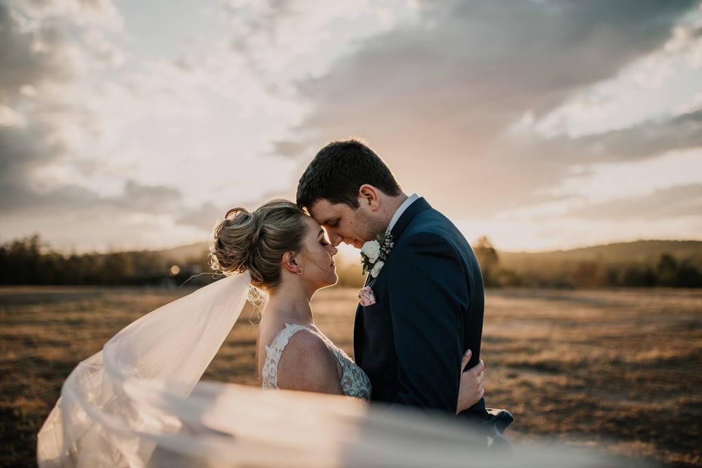 Tay + Francis Photography | 149 King Rd, Mooloolah Valley QLD 4553, Australia | Phone: 0456 788 658