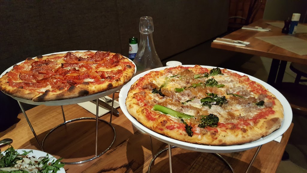 Queen Margherita Pizza | 569 Hampton St, Hampton VIC 3188, Australia | Phone: (03) 9598 9598