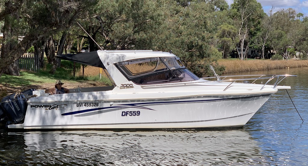 Luxury Boutique Boat Charters Mandurah | 197 Culeenup Rd, North Yunderup WA 6208, Australia | Phone: 0488 668 840