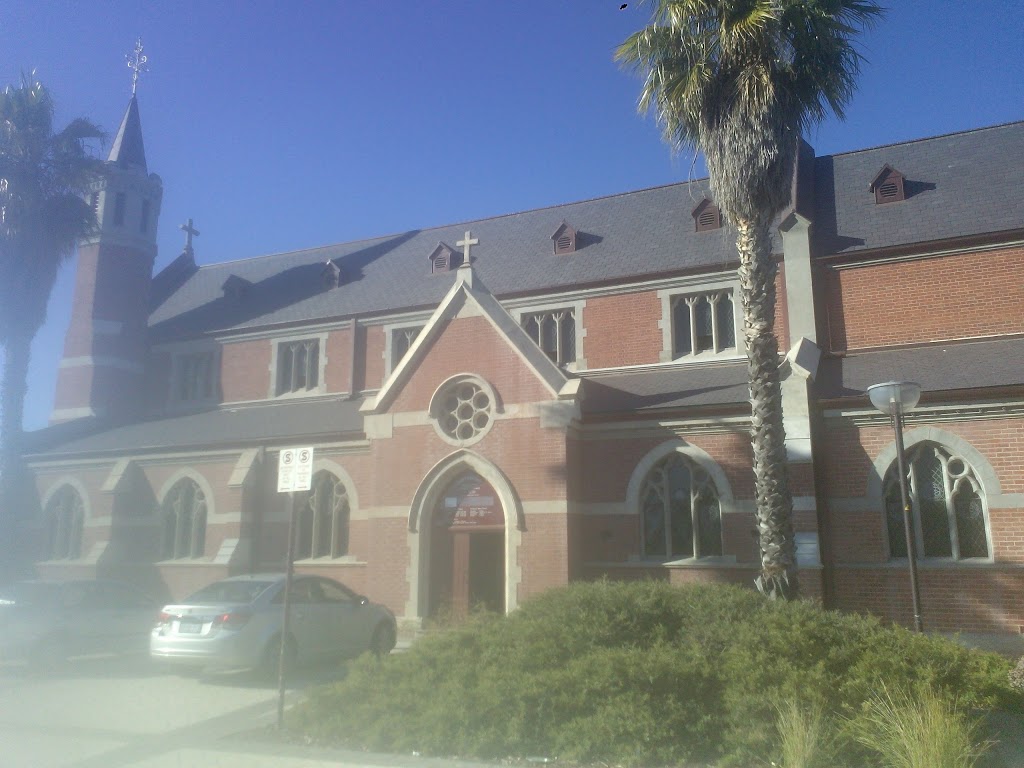 Saint Brigids Catholic Church | church | 16 Hill St, Bundanoon NSW 2578, Australia | 0248681931 OR +61 2 4868 1931