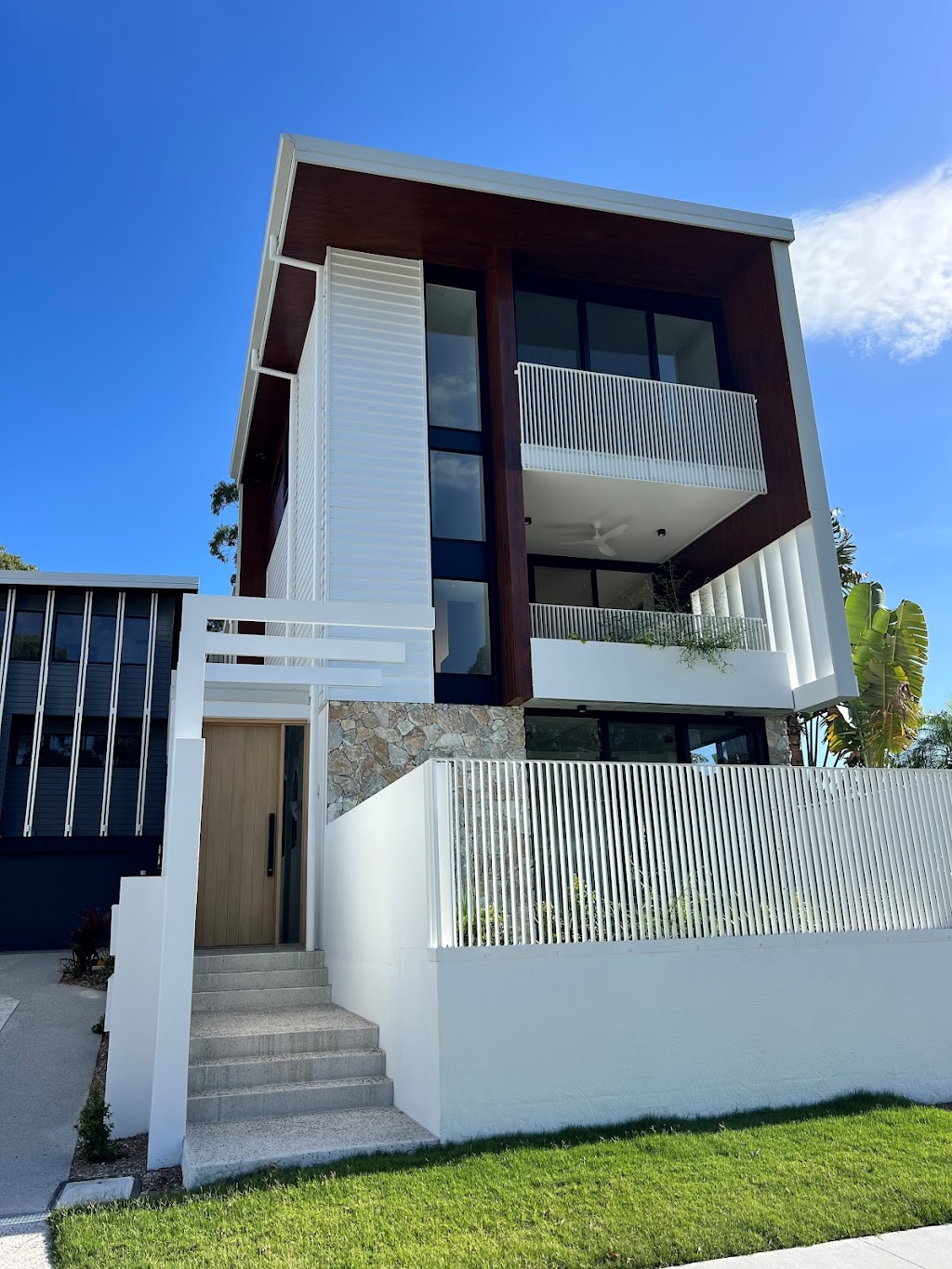 Kai at Cabarita Beach -Villa 3 - Cabarita Beach Accommodation | Residence 3/12 Willow Ave, Bogangar NSW 2488, Australia | Phone: 0421 082 921
