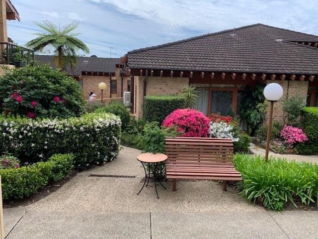 Decked Out Gardens | 1 Peterson Cl, Kincumber NSW 2251, Australia | Phone: 0405 374 968