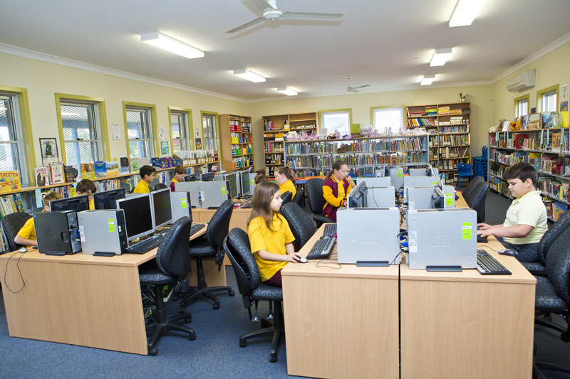 St Pius X Primary School | 12 Lake St, Windale NSW 2306, Australia | Phone: (02) 4948 8467