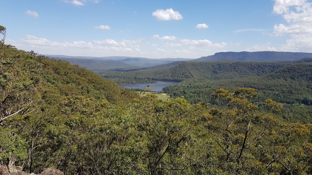 Kangaroo Valley Bush Retreat | 55 Radiata Rd, Kangaroo Valley NSW 2577, Australia | Phone: (02) 9053 8540