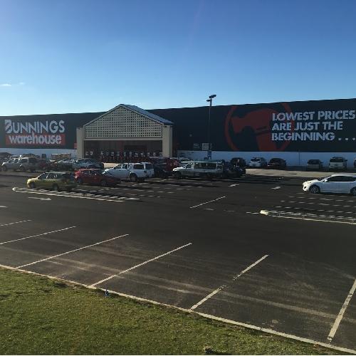Bunnings Orange | hardware store | Cnr Northern Distributor Rd &, Leeds Parade, Orange NSW 2800, Australia | 0263920100 OR +61 2 6392 0100