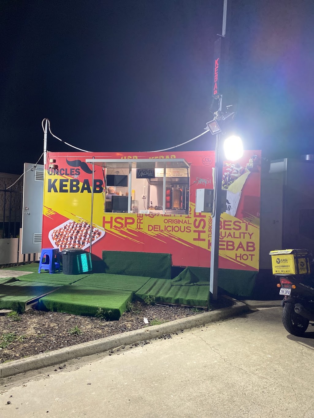 Uncles kebab | 997 Ballarat Rd, Ravenhall VIC 3023, Australia