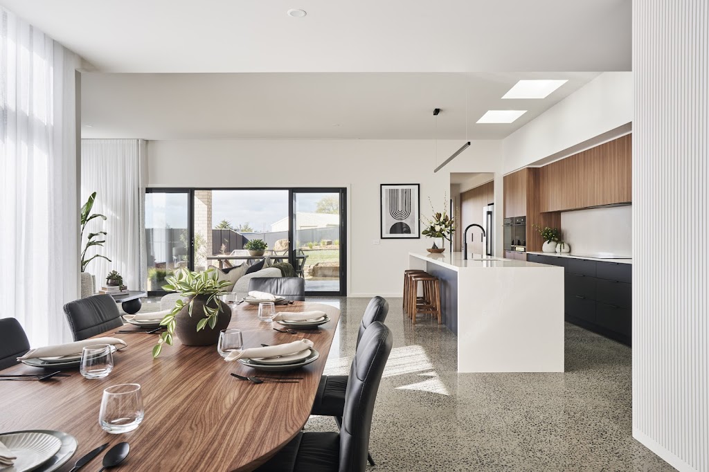 G.J. Gardner Homes Ararat (Millbrook Display Home) | 1 Omaroo Court, Ararat VIC 3377, Australia | Phone: (03) 5352 3298