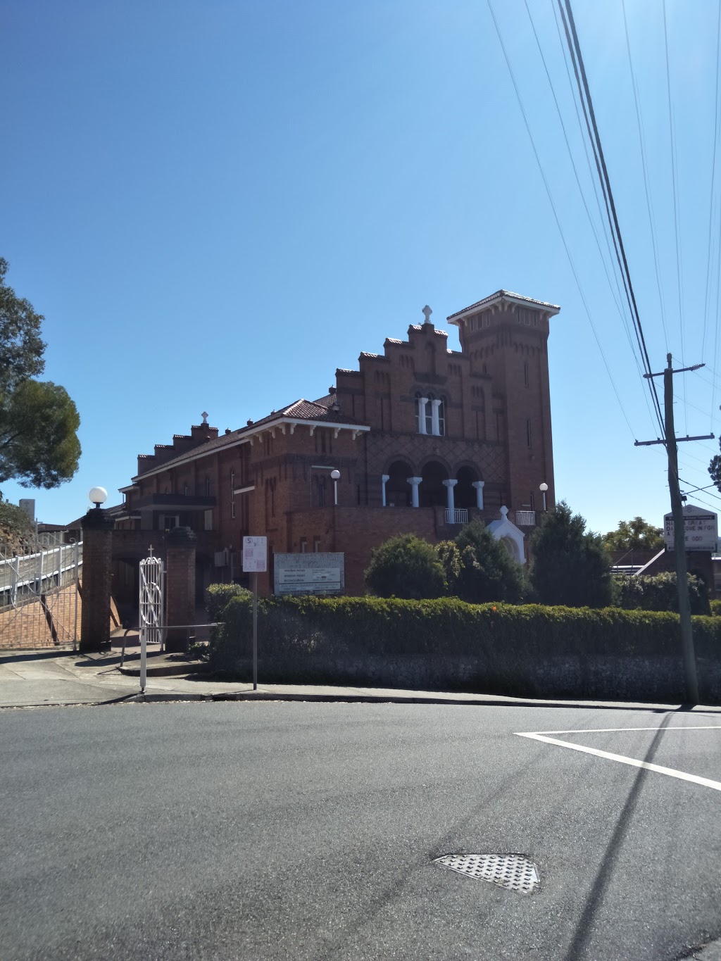 St Ignatius Catholic Church | 30 Kensington Terrace, Toowong QLD 4066, Australia | Phone: (07) 3870 7818