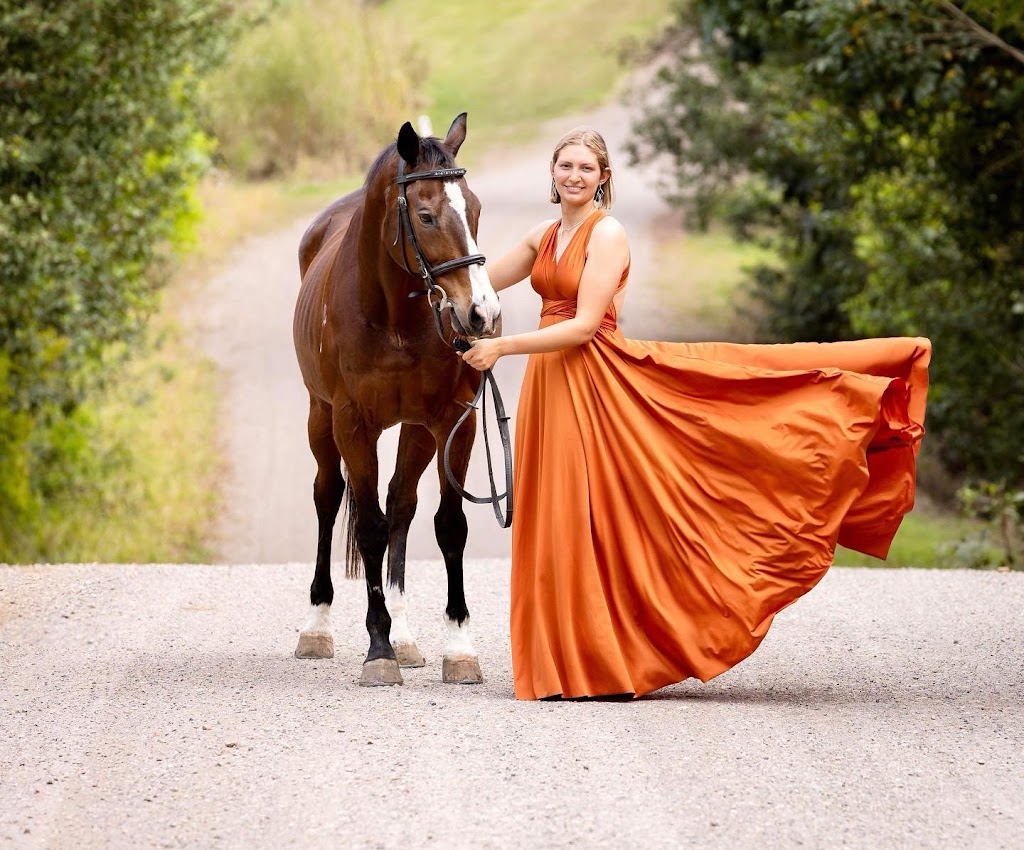 Heavenly Hems | Spanish Waters, Unit 4/500 Marine Parade, Biggera Waters QLD 4216, Australia | Phone: 0431 777 375