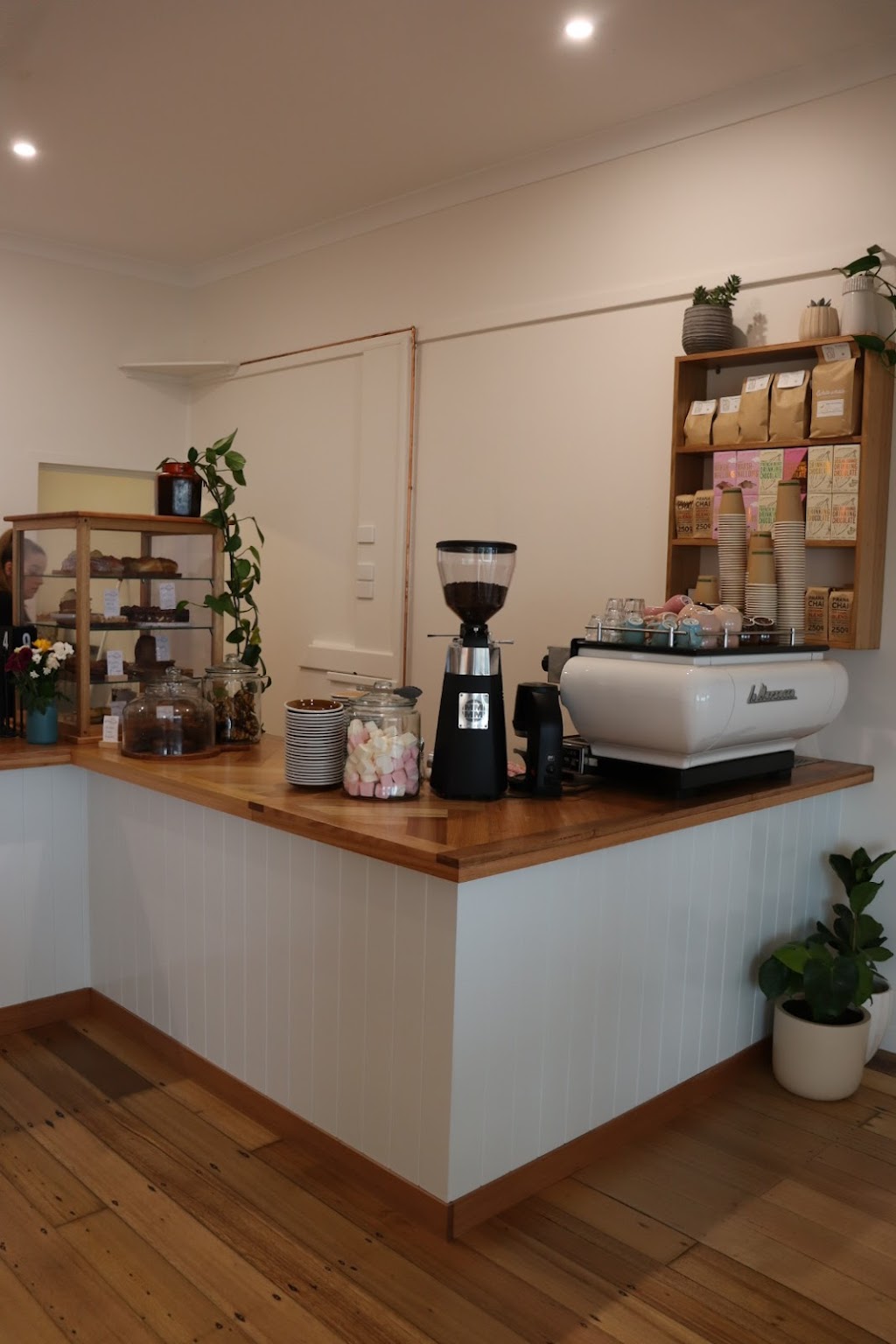 Tide Espresso Bar | cafe | 60b Sea Parade, Port Macdonnell SA 5291, Australia | 0455492967 OR +61 455 492 967
