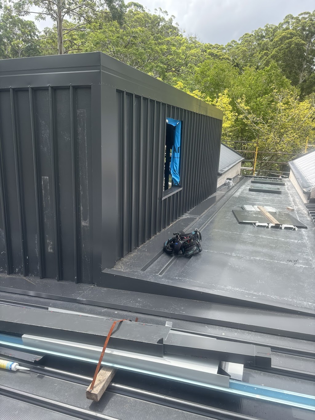 ABOVE THE REST ROOFING SOLUTIONS (AUST) PTYLTD | Budgewoi Rd, Noraville NSW 2263, Australia | Phone: 0409 153 664