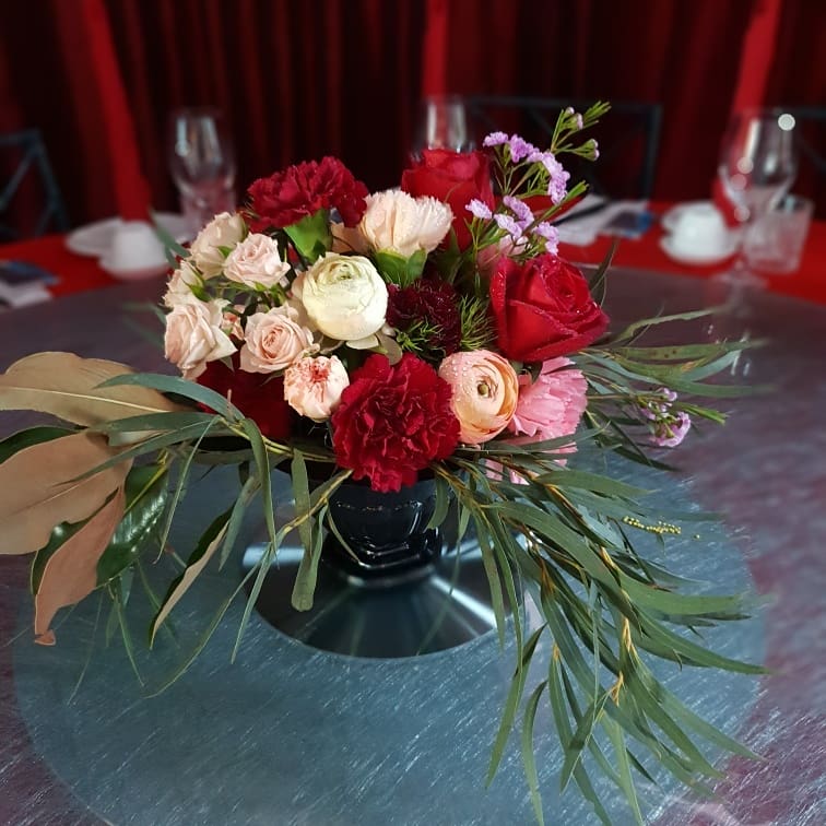 Dragonfly & Magnolia Sustainable wedding florist & Hire. Lugarno | Florist near" .studio, Wayne Ave, Lugarno NSW 2210, Australia | Phone: 0422 754 074