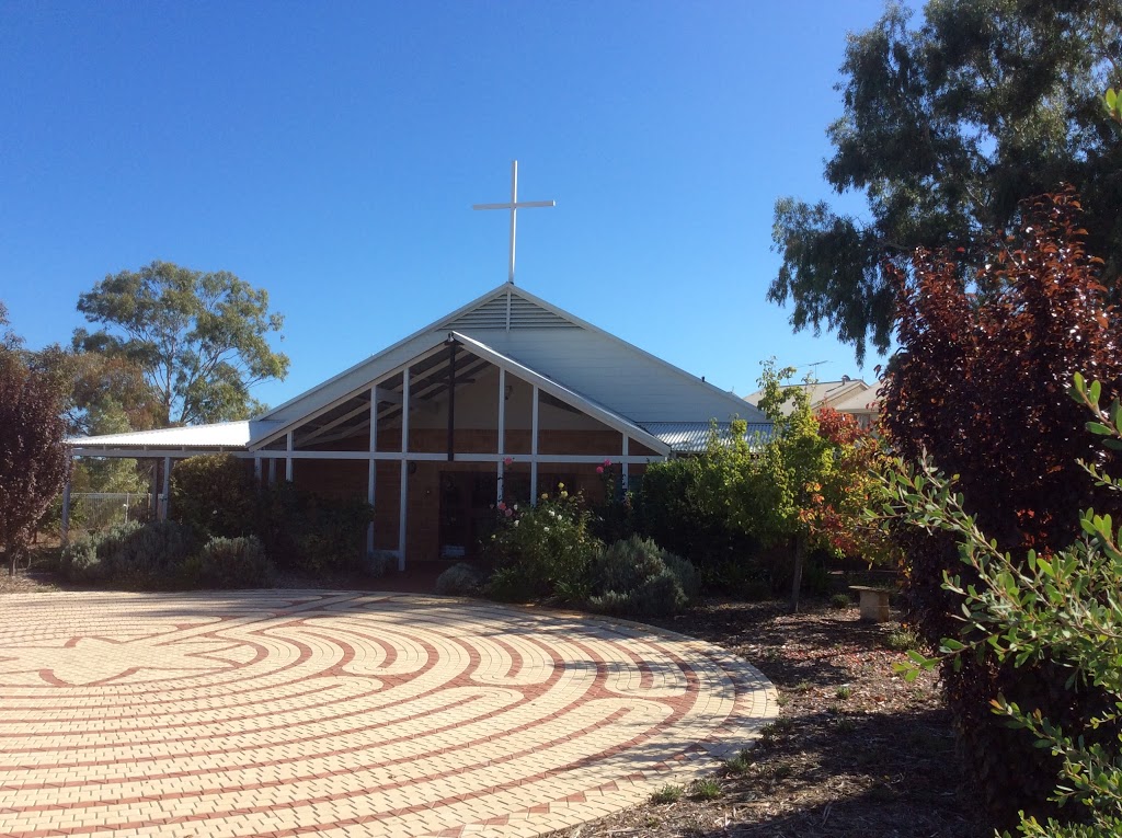 Saint Basils Anglican Church | church | 118 Somerville Blvd, Murdoch WA 6150, Australia | 0893105665 OR +61 8 9310 5665