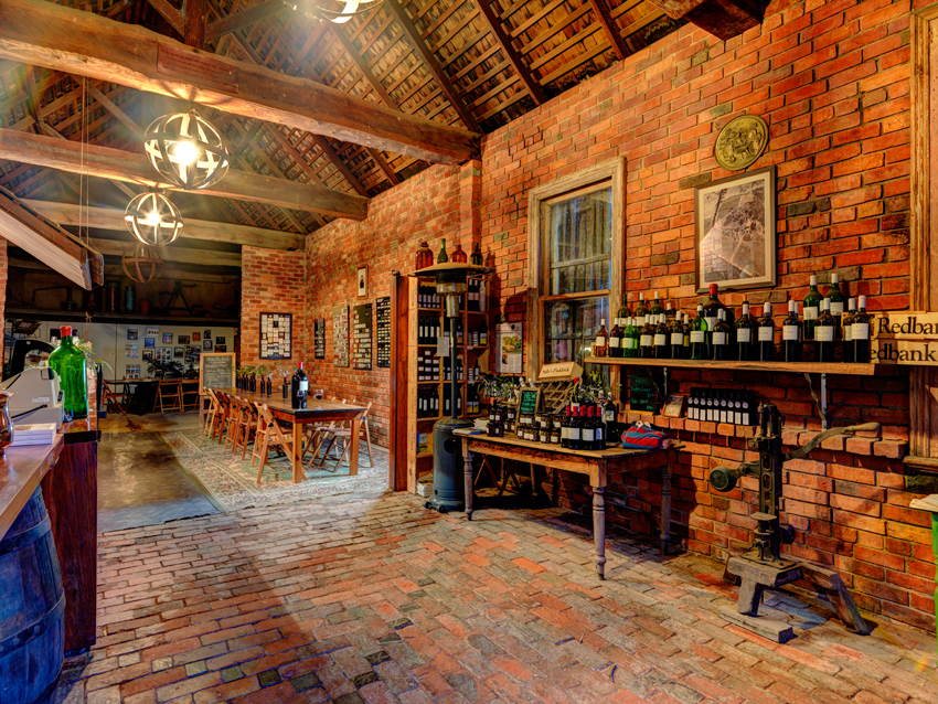 Sallys Paddock Redbank Winery | store | 1926 Sunraysia Hwy, Redbank VIC 3477, Australia | 0354677255 OR +61 3 5467 7255