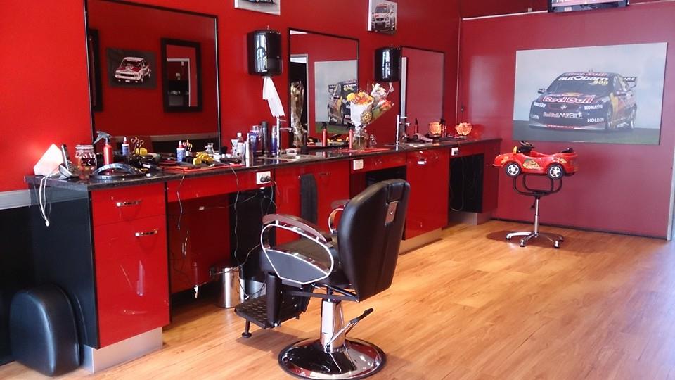 v8 supercuts by jules | 4/3 Turner St, Beerwah QLD 4519, Australia | Phone: (07) 5494 0099