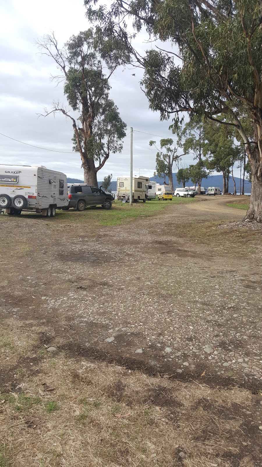 Gordon Foreshore Reserve campground | 4775 Channel Hwy, Gordon TAS 7150, Australia | Phone: (03) 6211 8200