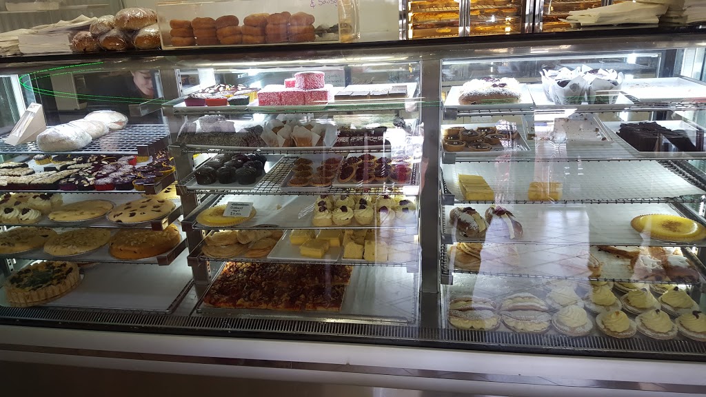 Gunna Doo Bakery | bakery | 18 Gibraltar St, Bungendore NSW 2621, Australia | 0262381760 OR +61 2 6238 1760